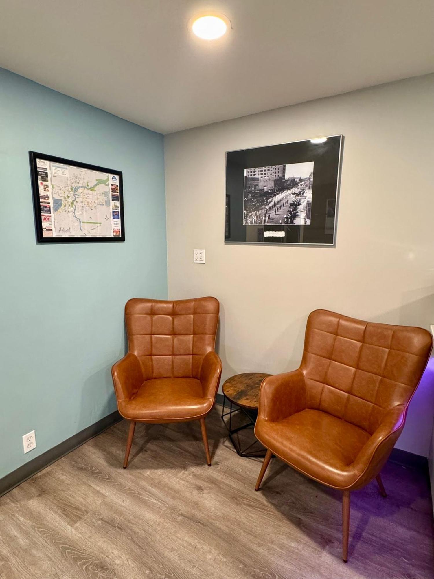 Super 8 By Wyndham Great Falls City Center Bagian luar foto